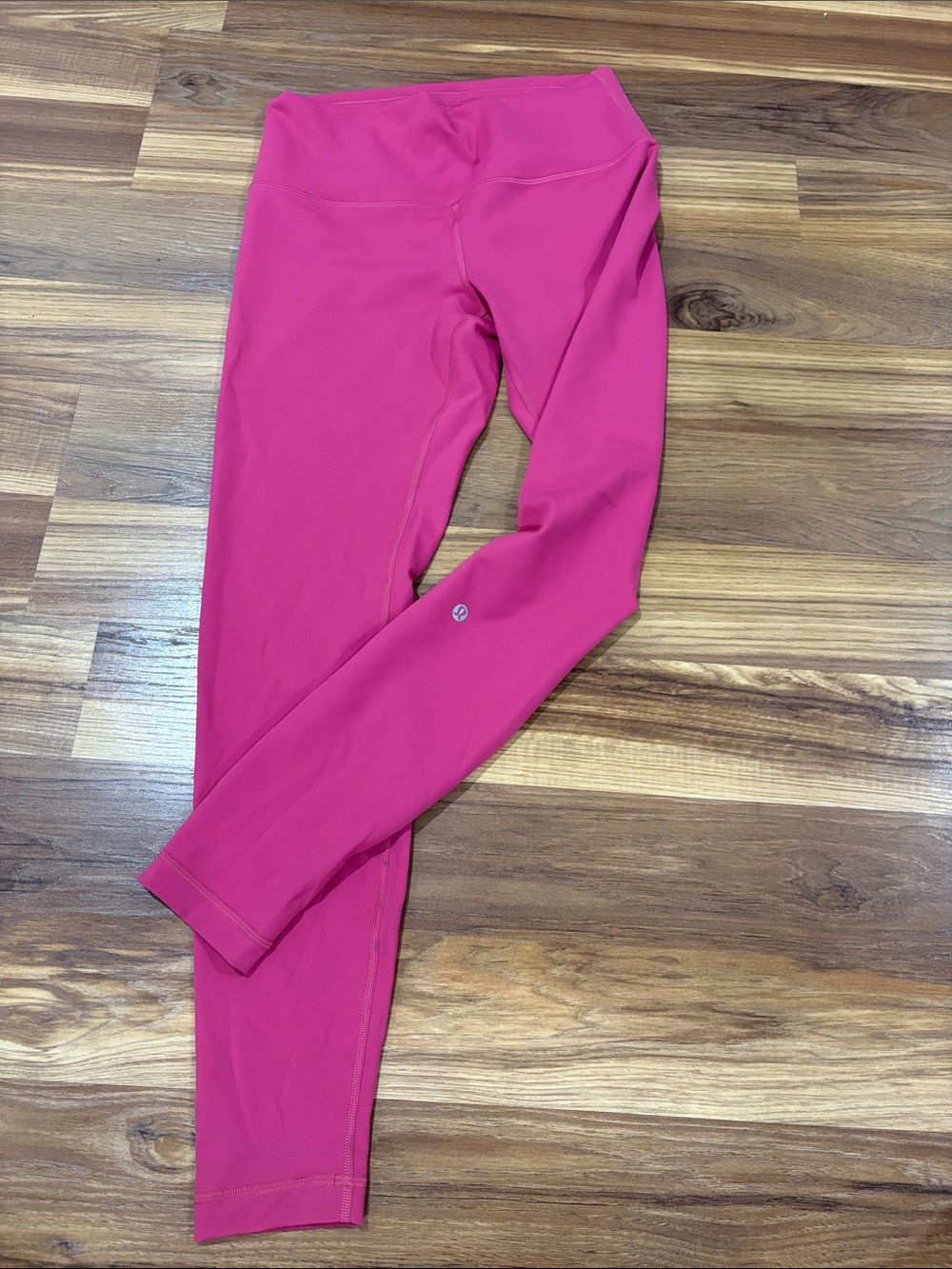 Lululemon leggings size 10 a raspberry color NWOT